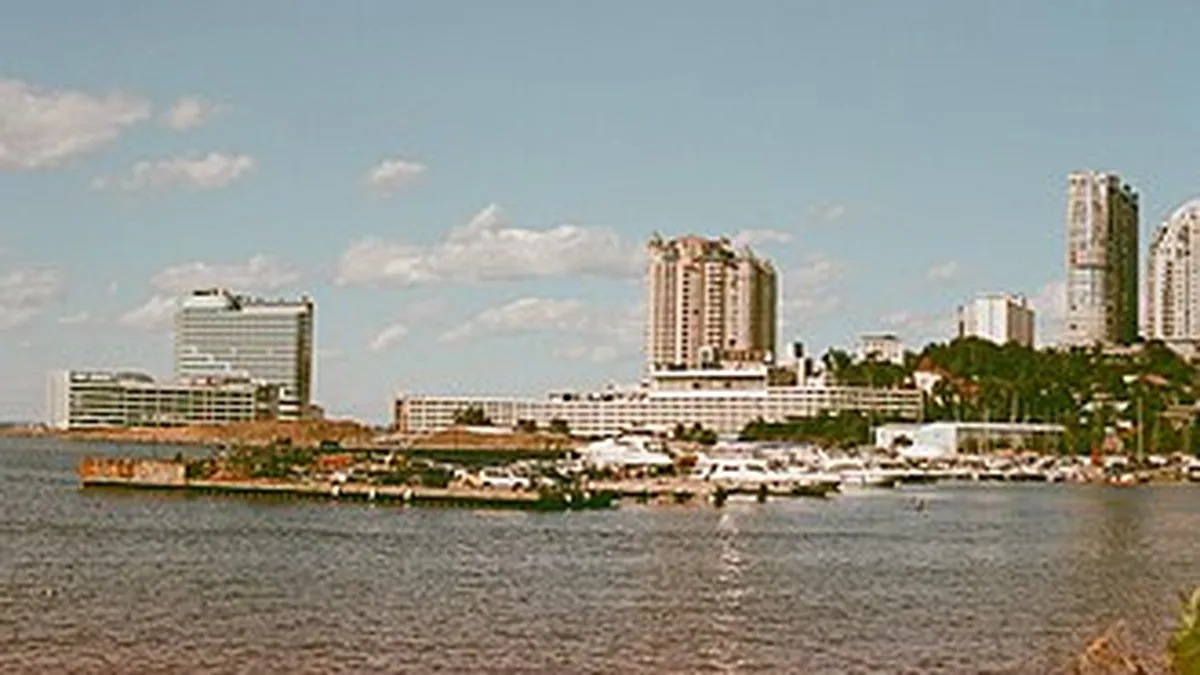Vladivostok şehir görünümü ve öğrenci yaşamı